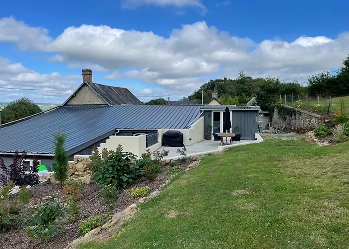 Home In Sourdeval